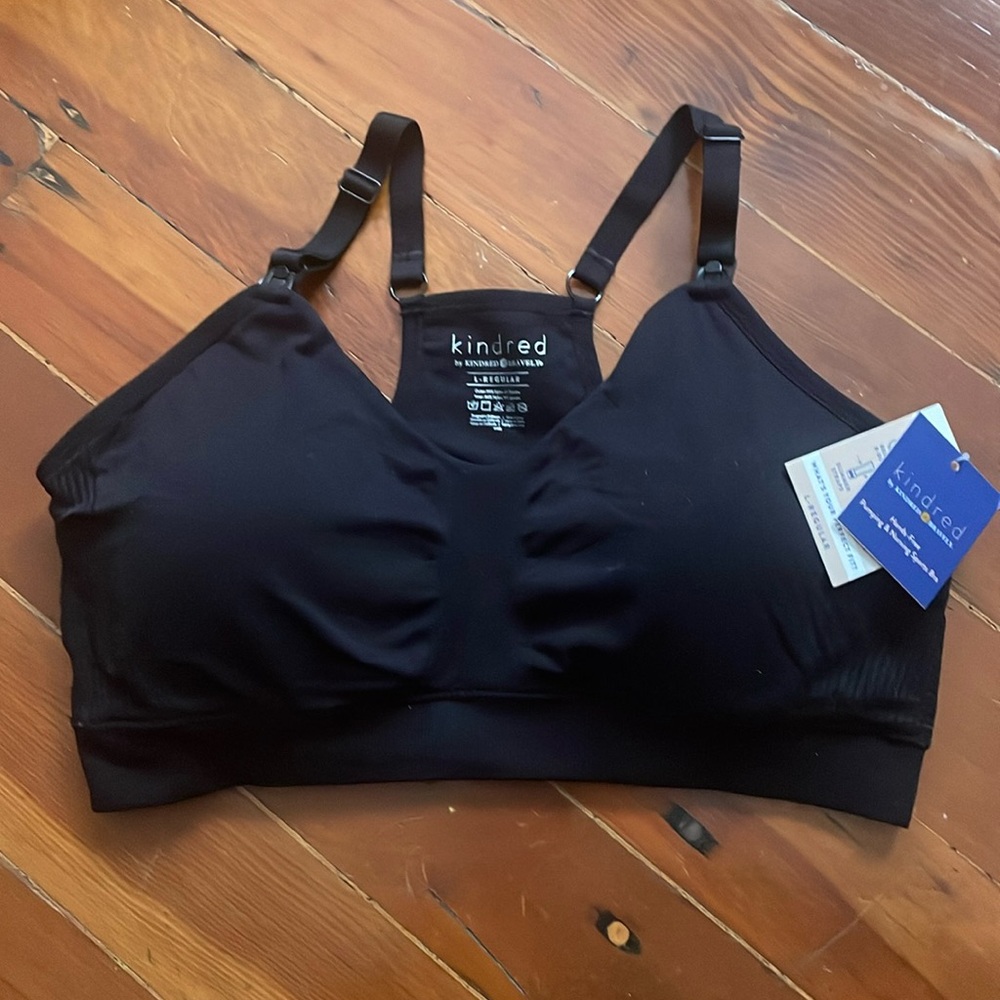 Maternity ! Pumping & Nursing Sports Bra - new with tags, never worn